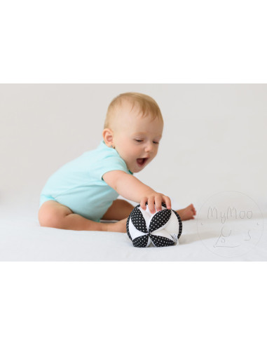 MyMoo Grip Ball - Black-White Dot